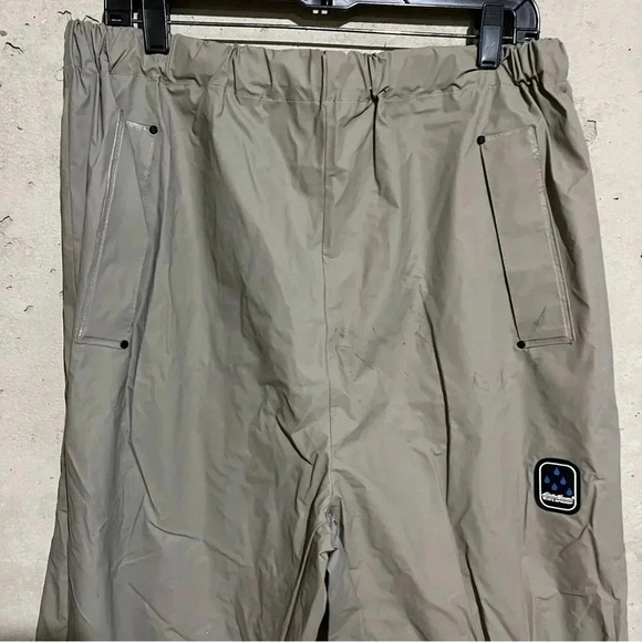 Eddie Bauer Waterproof Pants Mens L Beige Rain Over PVC Elastic Hunting Fishing - Picture 2 of 10